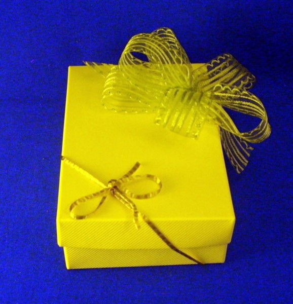 ../Images/boite jaune.jpg